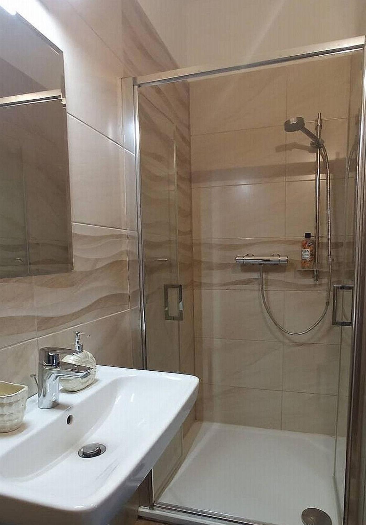 Penzion Avalon Valtice Hotel ภายนอก รูปภาพ
